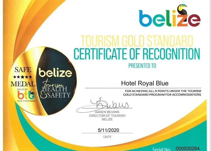 Hotel Royal Blue & Golf Cart 3*