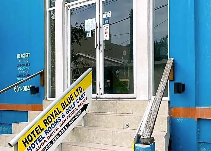 Hotel Royal Blue & Golf Cart San Pedro (Ambergris Caye)