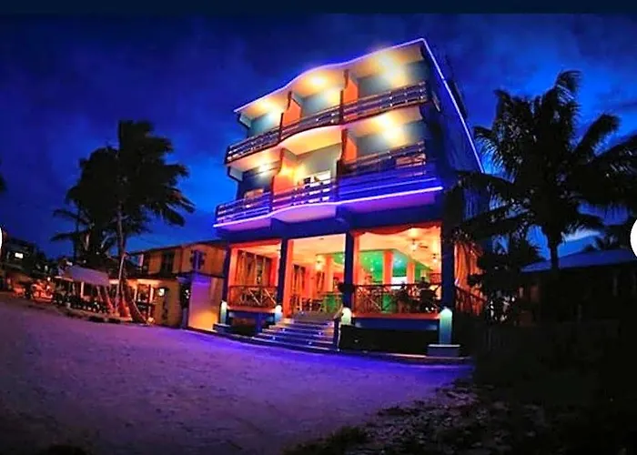 Royal Blue & Golf Cart 3* San Pedro (Ambergris Caye)