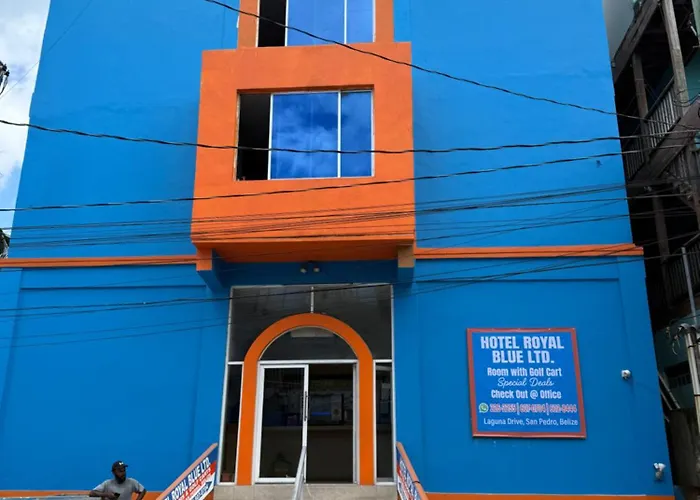 Royal Blue&golf Cart Hotel San Pedro (Ambergris Caye)