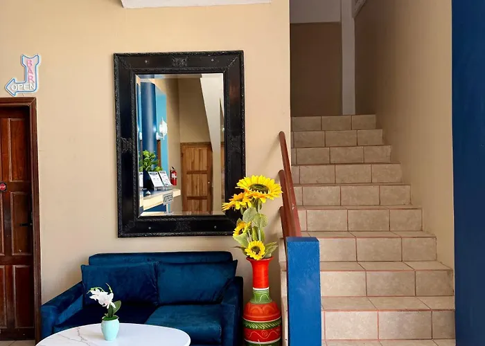 Royal Blue&golf Cart Hotel San Pedro (Ambergris Caye)